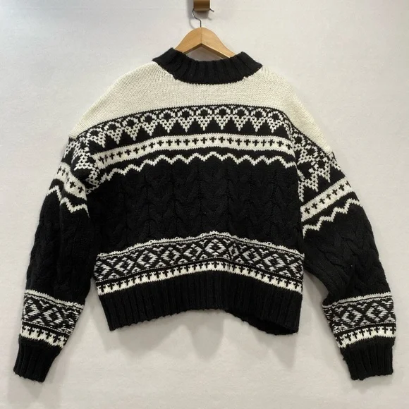 Francesca’s Black & White Pattern Mock Neck Knit Sweater L Fair Isle ST21949 - Picture 4 of 11